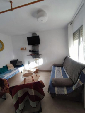 Casa adosada para familia, a pocos metros de la playa